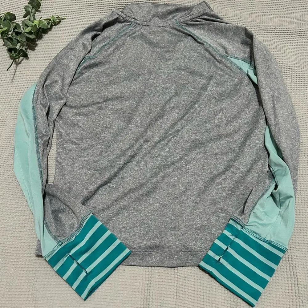 Reebok full zip‎ sports jacket in teal and gray, Kids size L